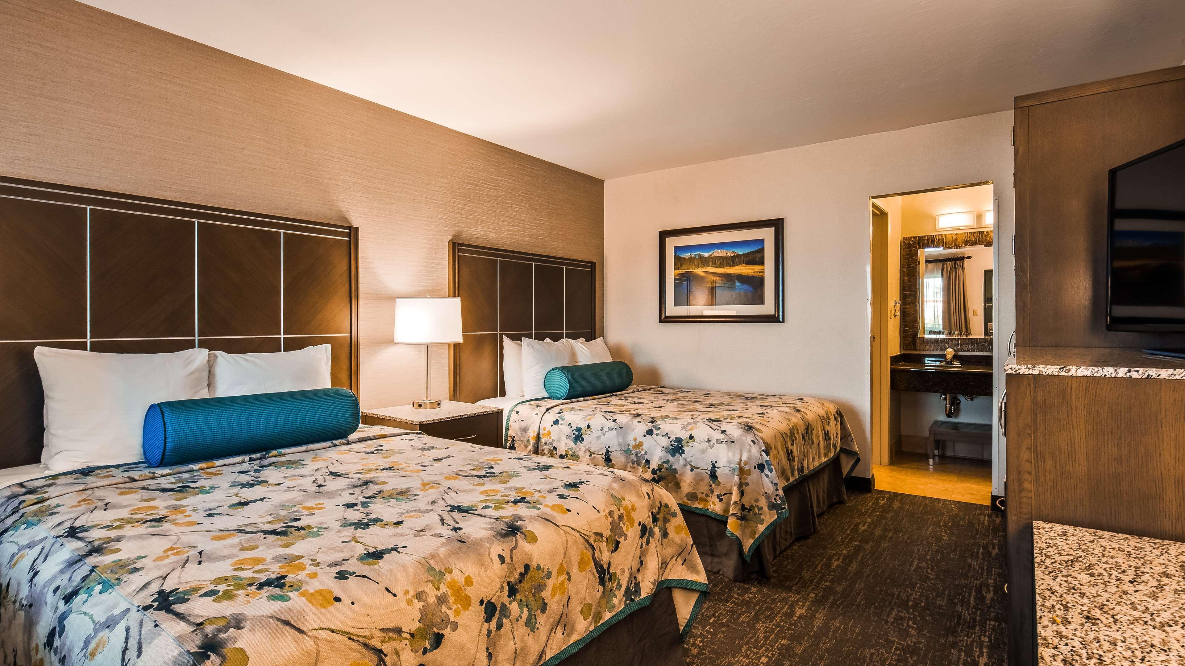 Best Western Plus Hilltop Inn Redding Buitenkant foto